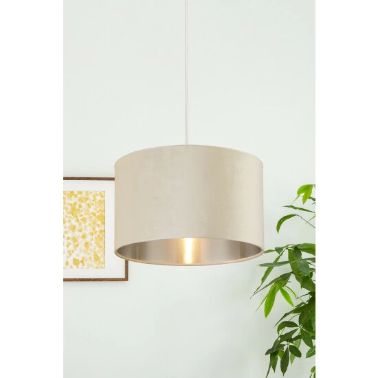 unnamed-file-29.jpg Searchlight Josie Cream Velvet Easy Fit Shade -Searchlight Shop unnamed file 29