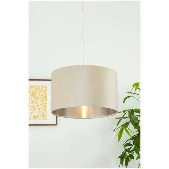 unnamed-file-32.jpg Searchlight Josie Cream Velvet Easy Fit Shade -Searchlight Shop unnamed file 32